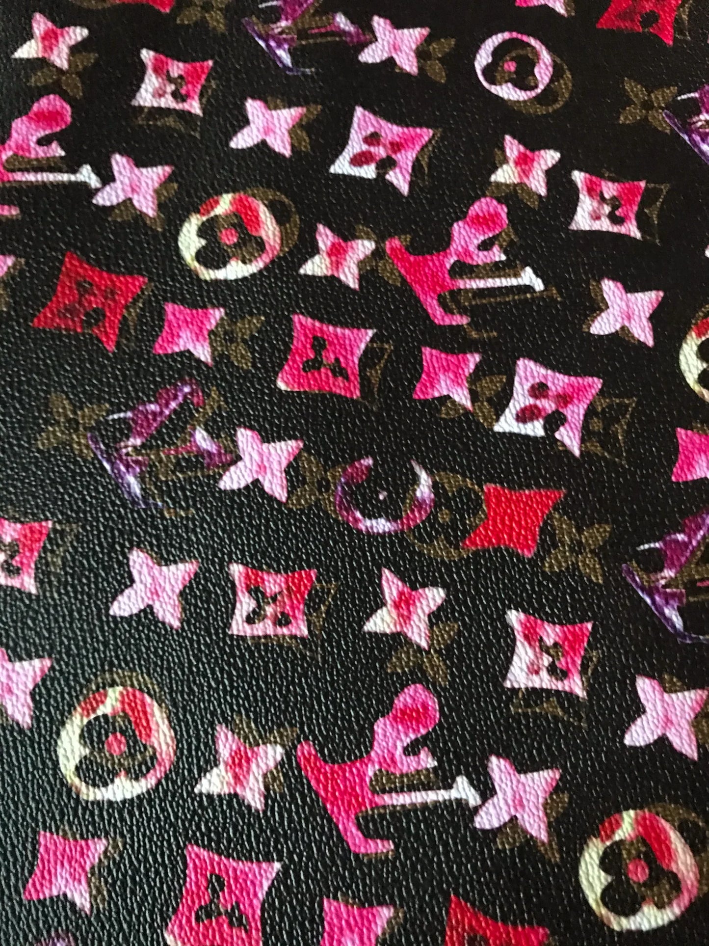 LV Casual Graffiti Trending Leather Material Vinyl for Bag