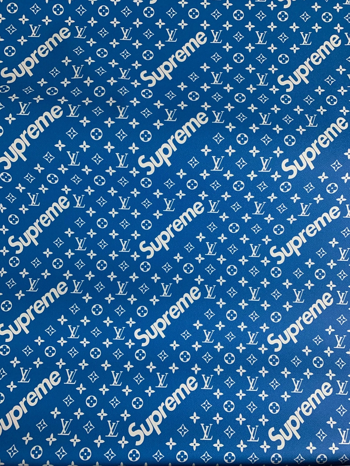 Blue Sup Leather Fabric for Fashion Custom